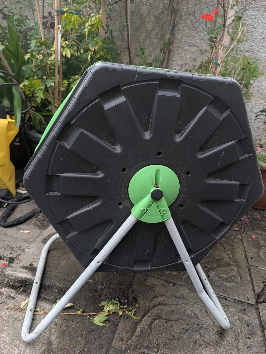 Rotating Composter - Image 1
