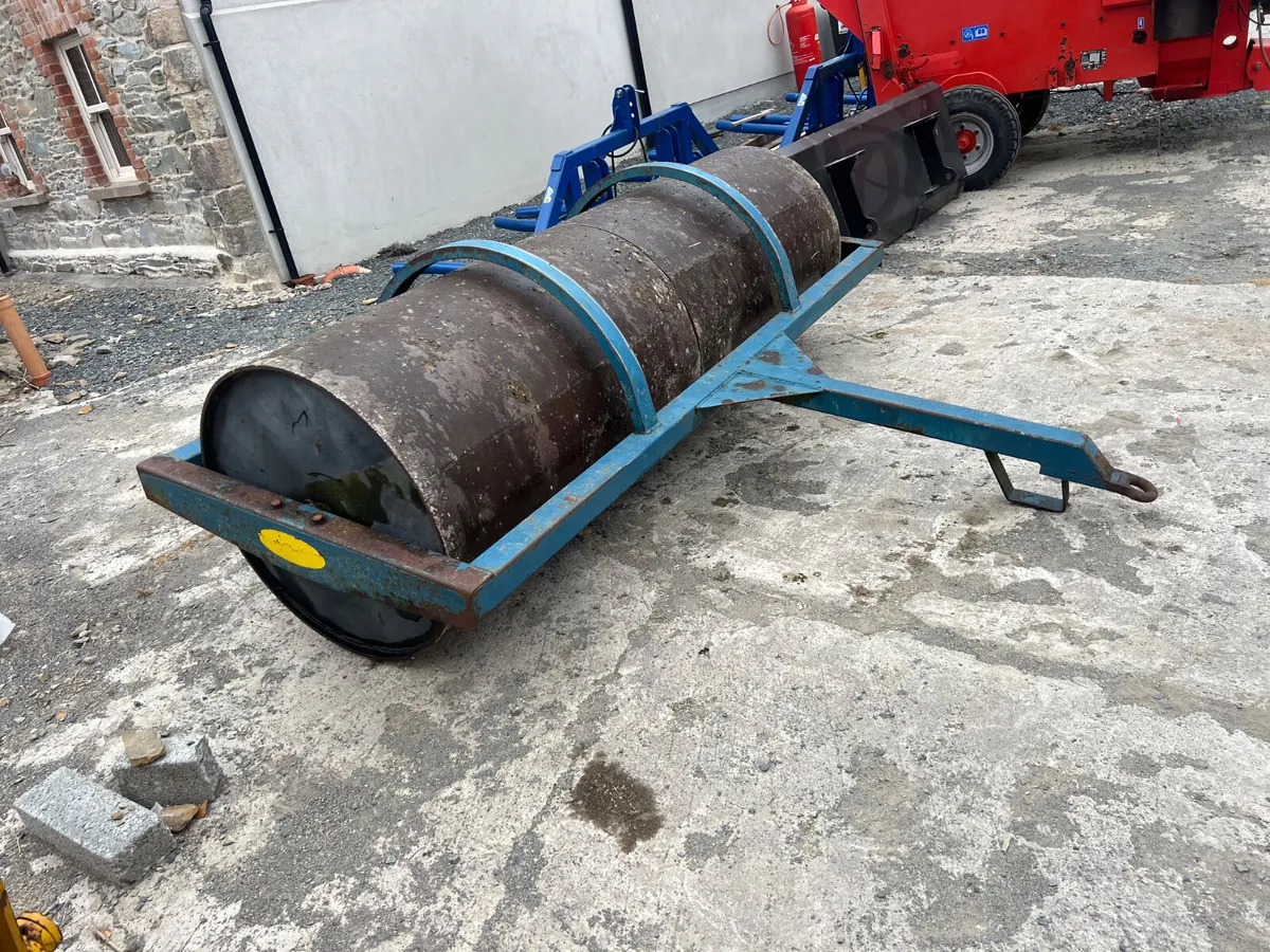 Gormley Roller - Image 1