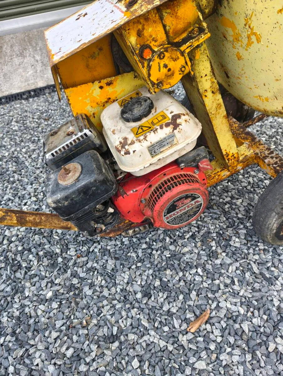 Cement mixer - Image 3