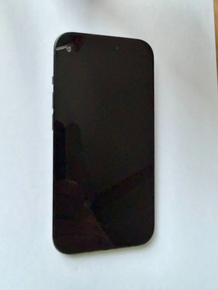 iPhone 15 (Black) 128GB - Image 2