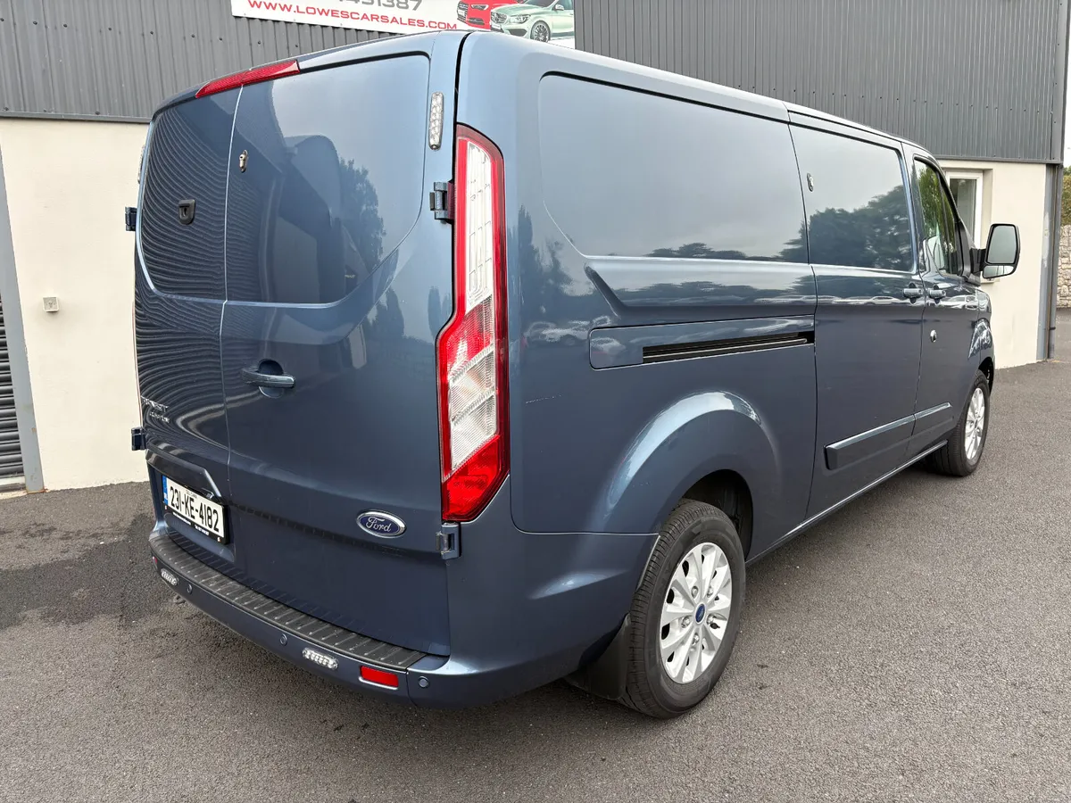 231 Ford Transit Custom Limited Auto LWB 170PS - Image 4