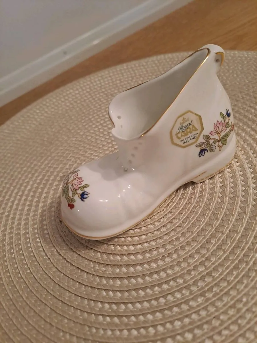 Royal Tara fine bone china boot - Image 1