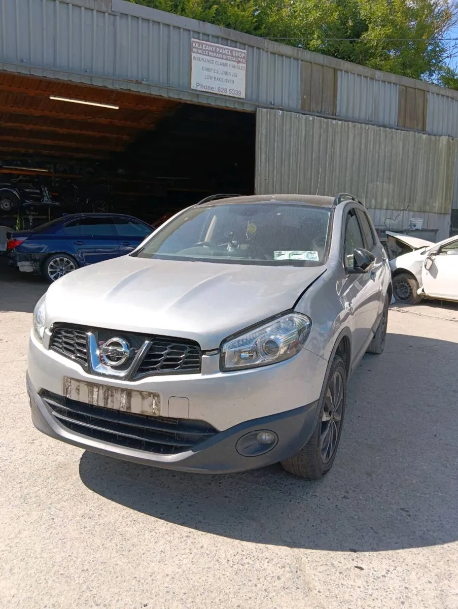 Breaking Nissan qashqai+2 1.5dtci 2013 - Image 1