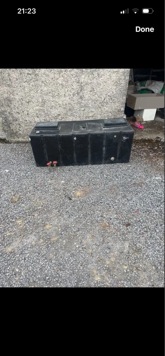 Attic tank - Image 1