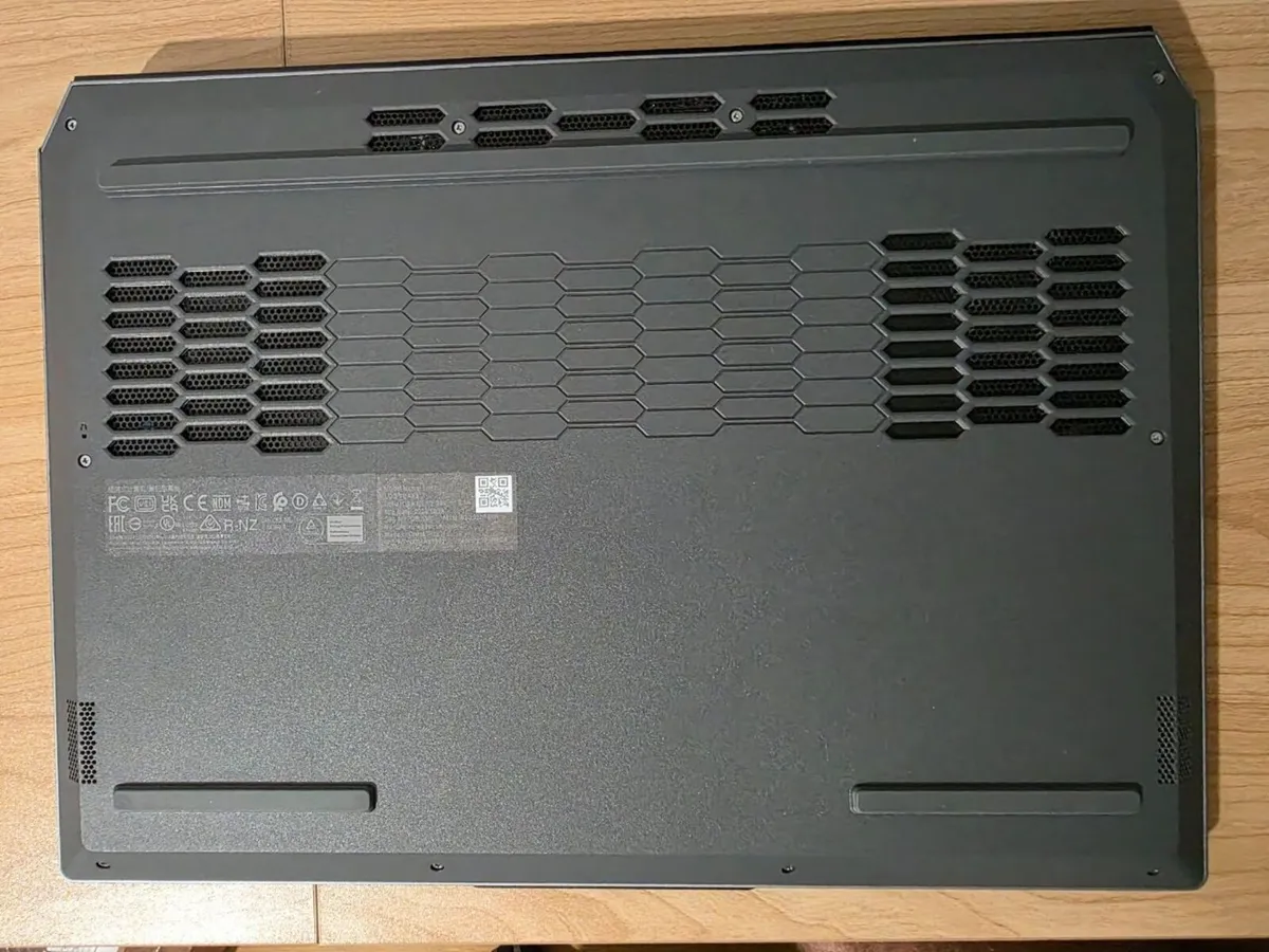 Lenovo LOQ 15 RTX 4060 i5-12450HX 24GB 512GB 144Hz - Image 4