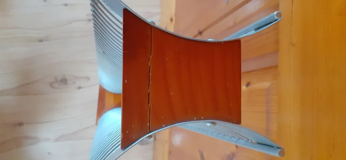 Dvd -CD stand/holder - Image 2
