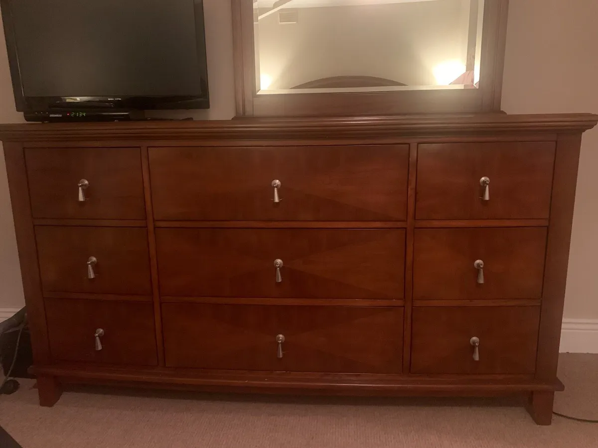 Bedroom dresser - Image 2