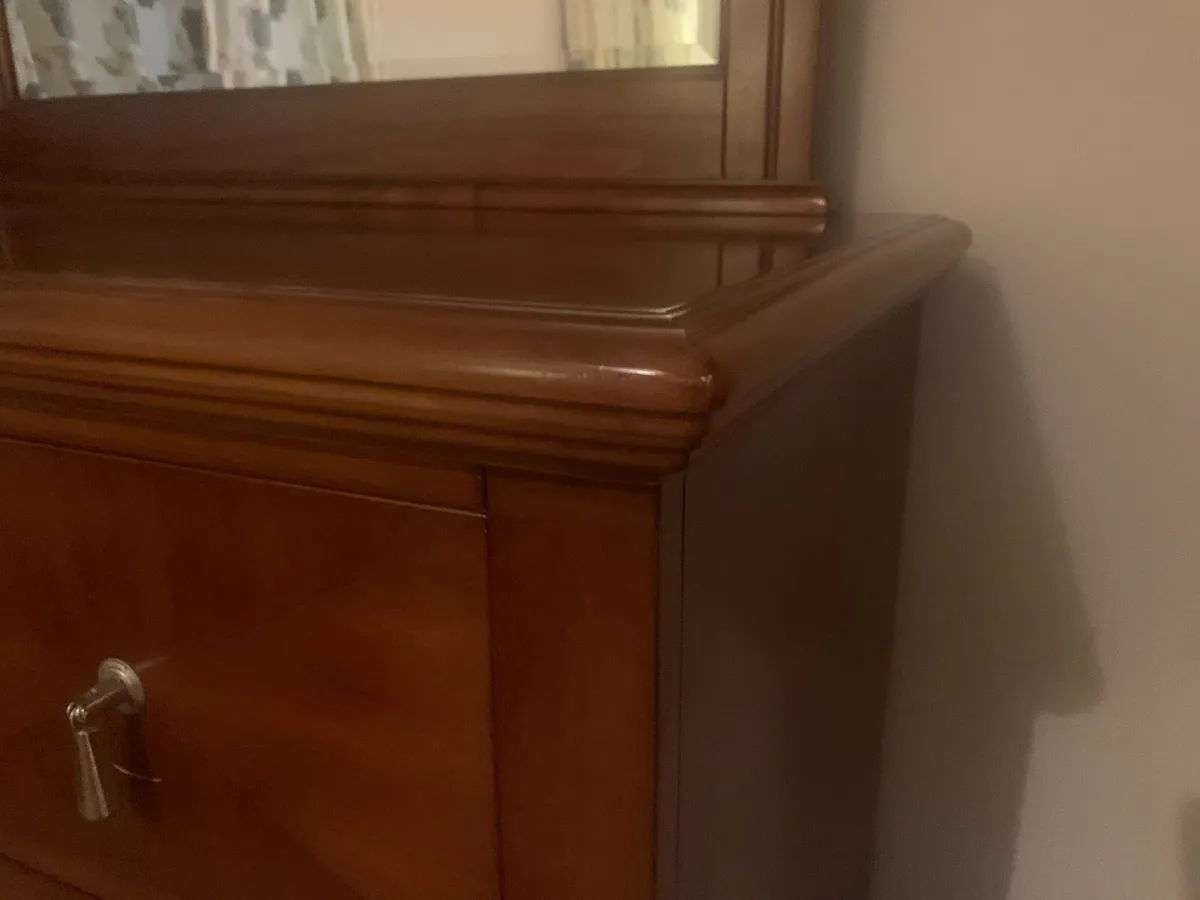Bedroom dresser - Image 3