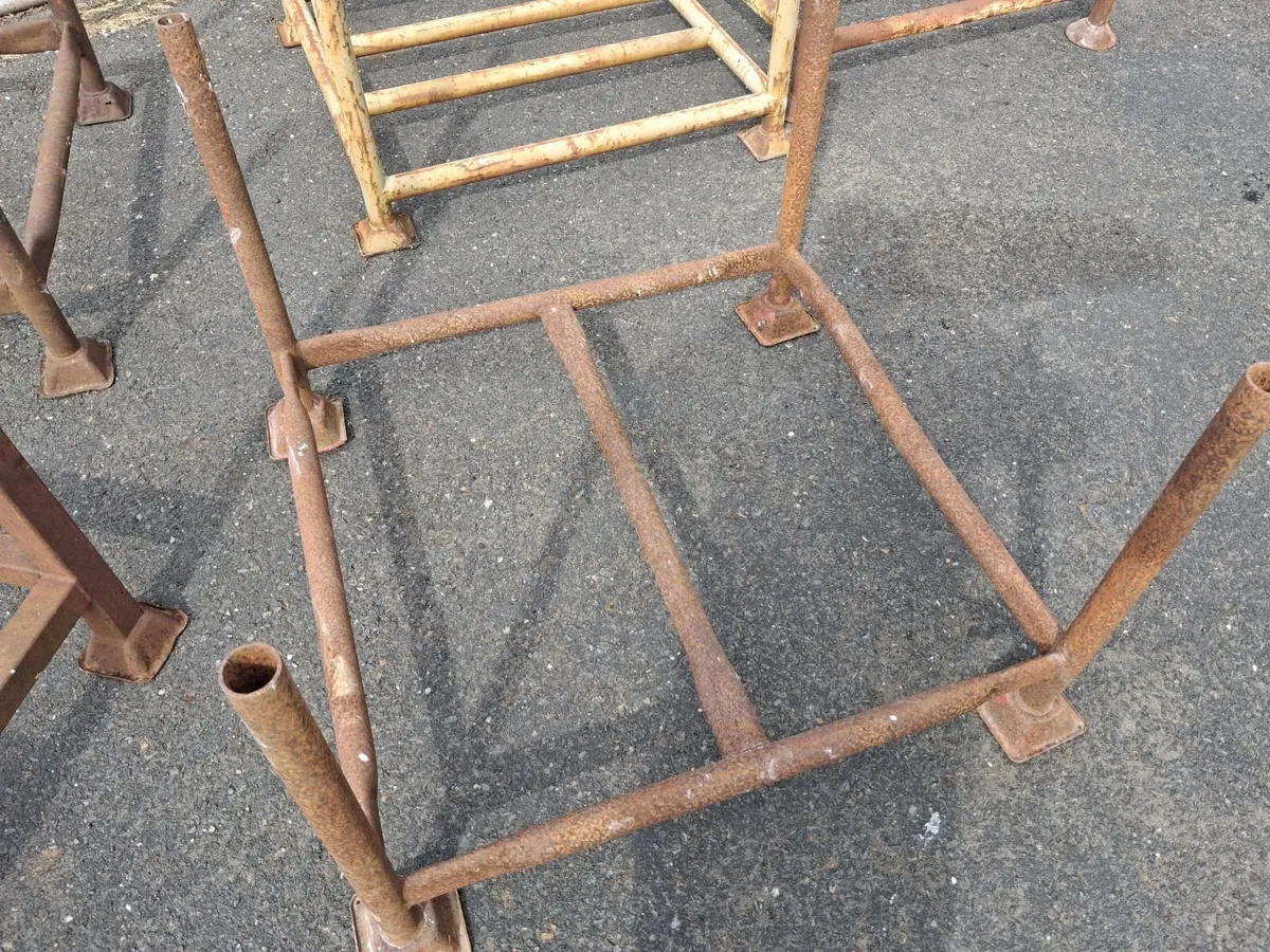 Scaffolding stillages - Image 3