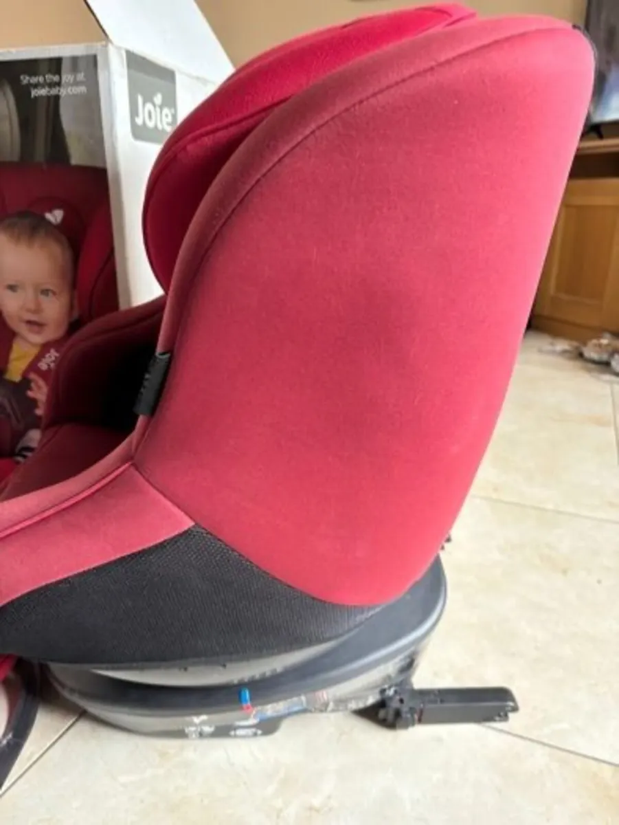 Joie 360 Car Seat Infant - 4 year old - Image 4