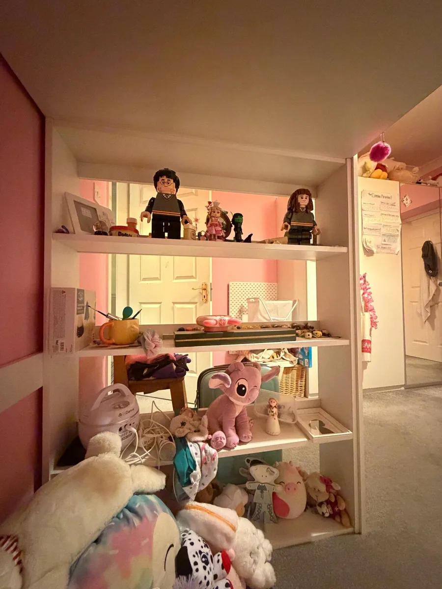 Bed - Image 3