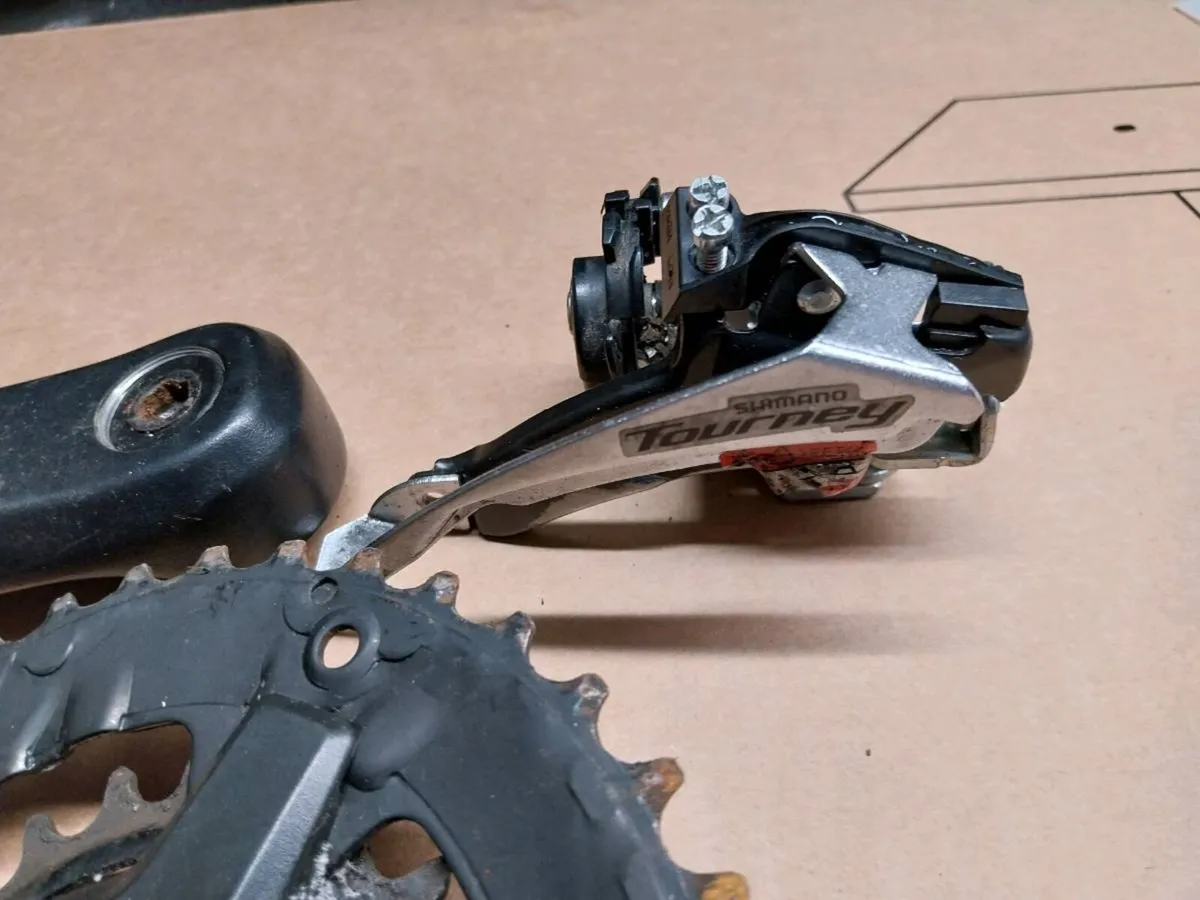 2 x 8 speed shimano gear groupset - Image 4