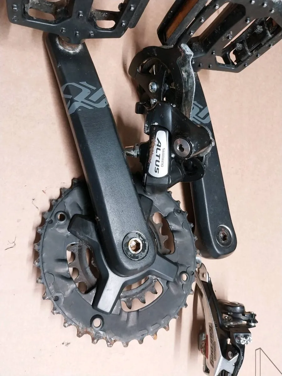 2 x 8 speed shimano gear groupset - Image 2