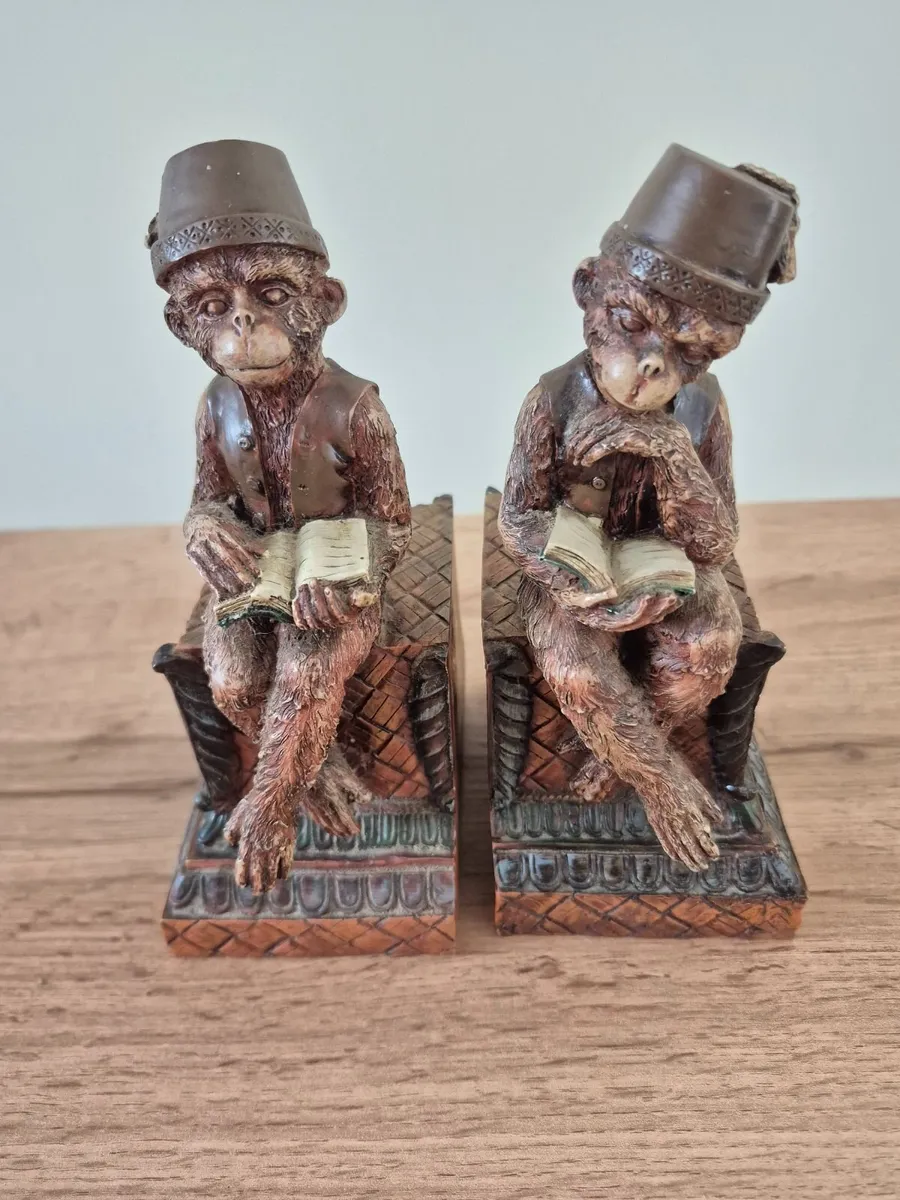 Vintage style monkey book ends - Image 2