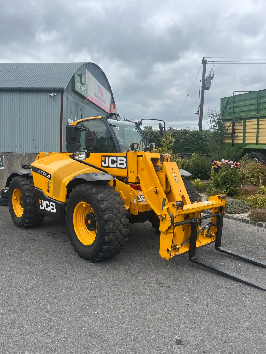 JCB 542-70 Agri Plus Telehandler - Image 1