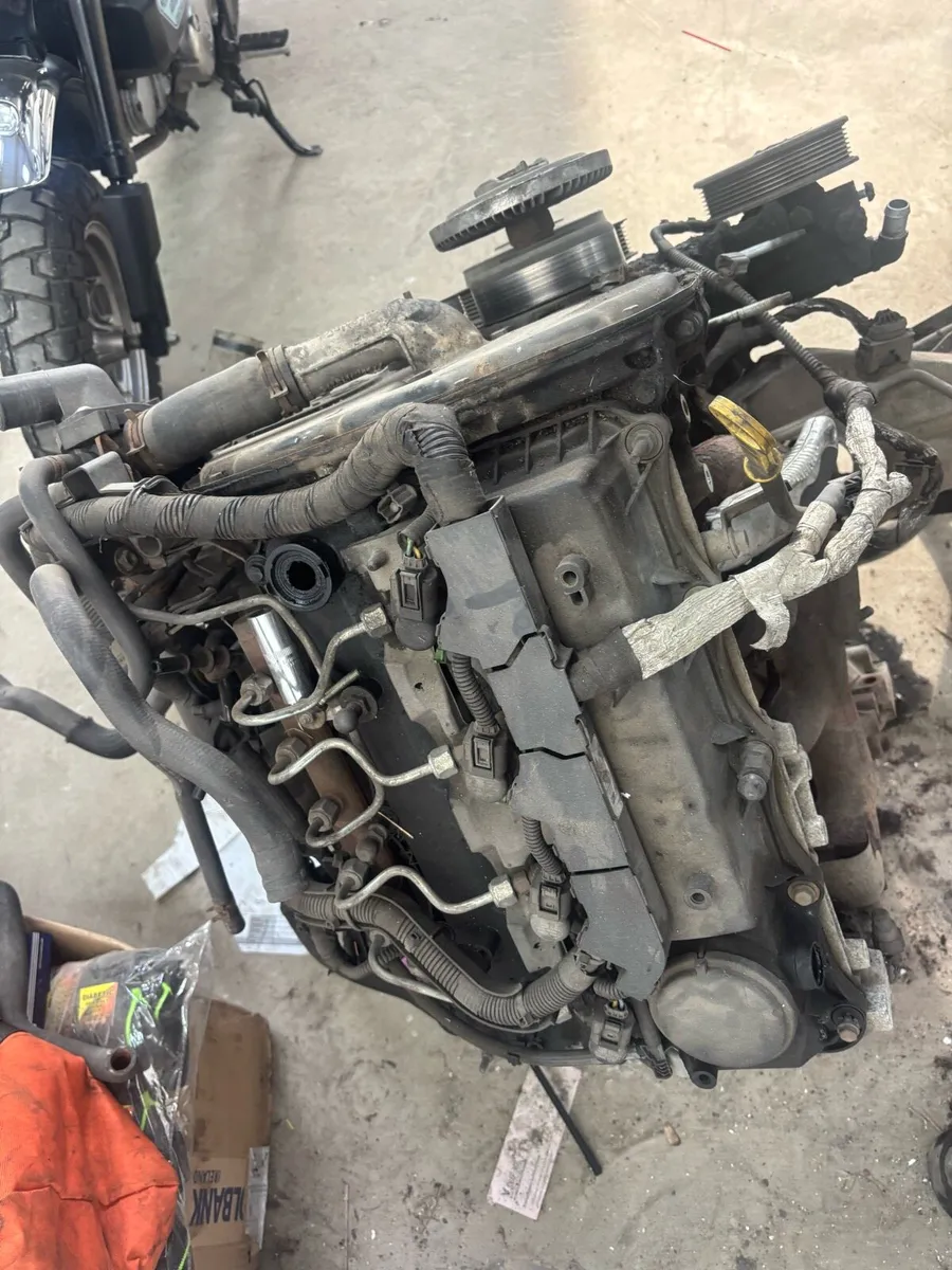 2015  transit engine 2.2 rear wheel drive - Image 2