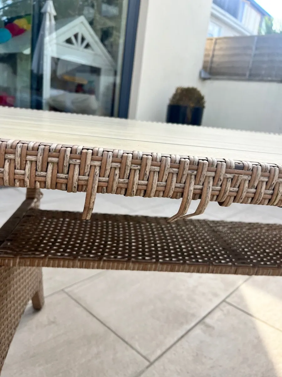 Garden table - Image 3