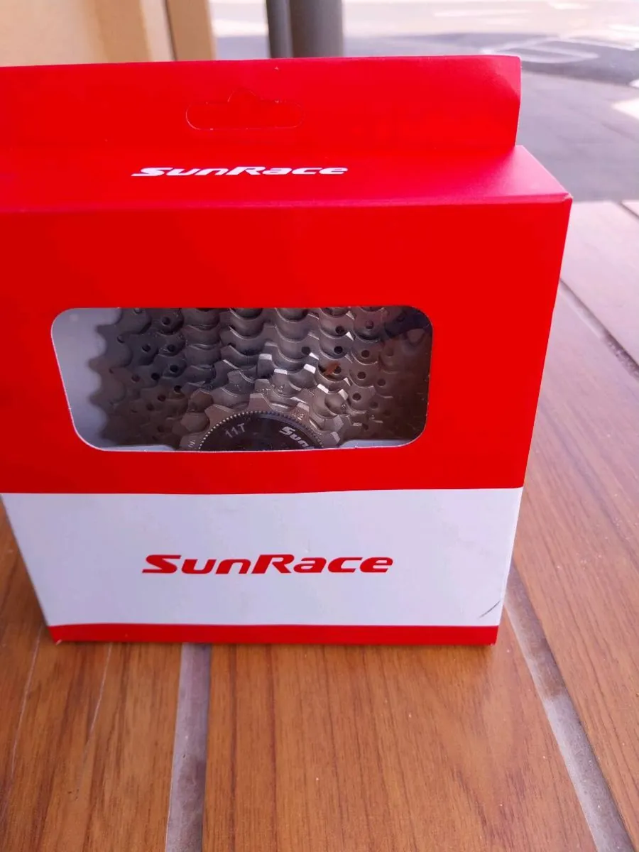 10 speed cassette new - Image 1