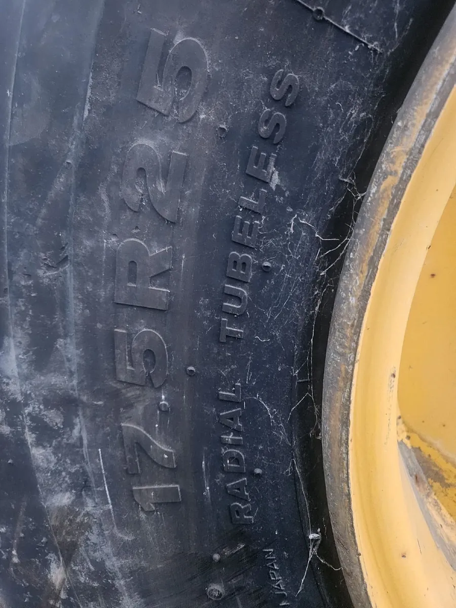 JCB Wheels, 12 Stud - Image 1