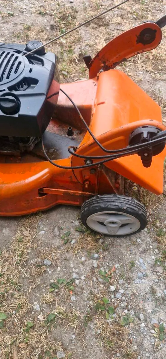 Husqvarna LC53c self propel mower - Image 4
