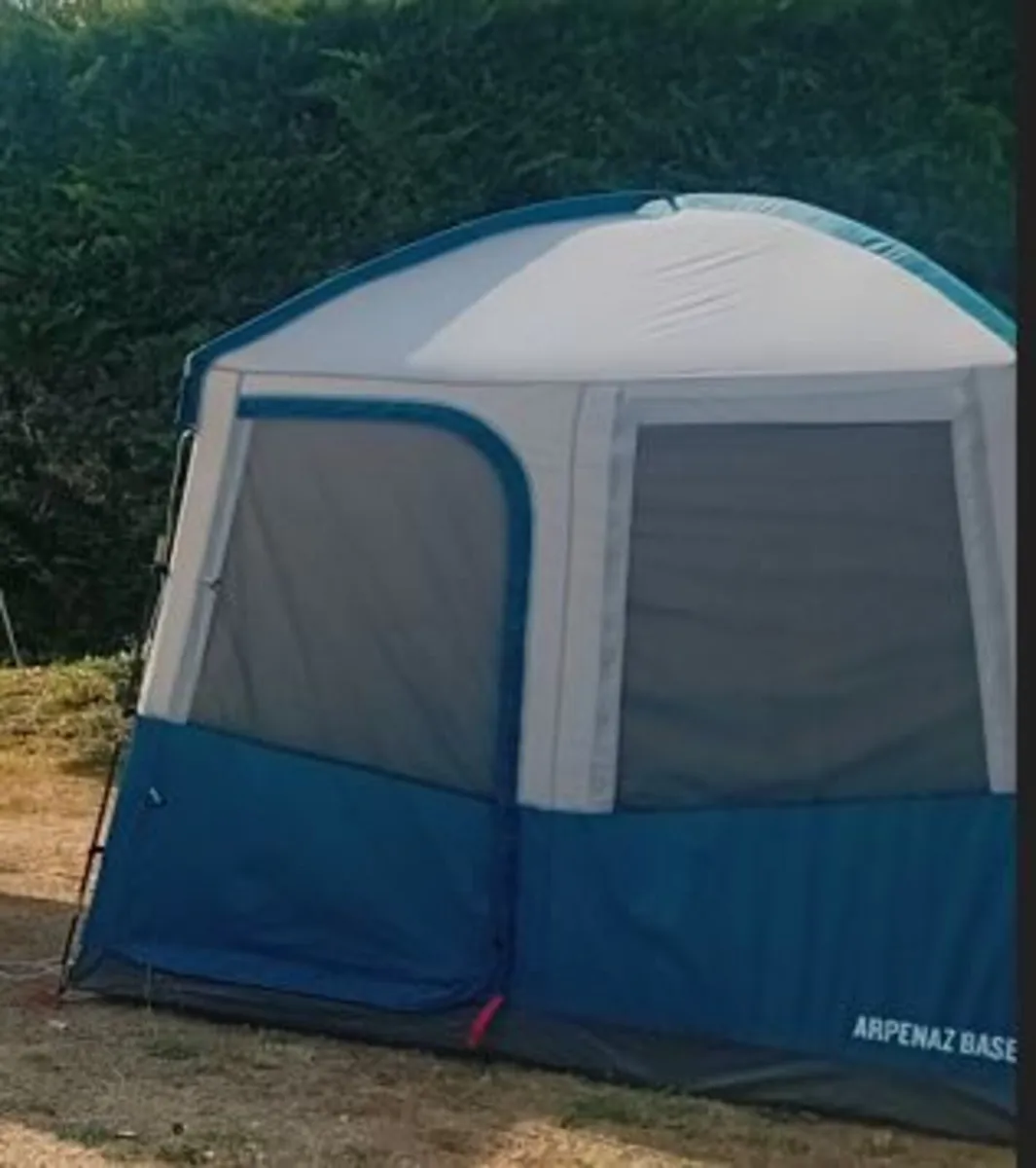 CAMPING LIVING AREA - ARPENAZ BASE M (QUECHUA) - Image 1