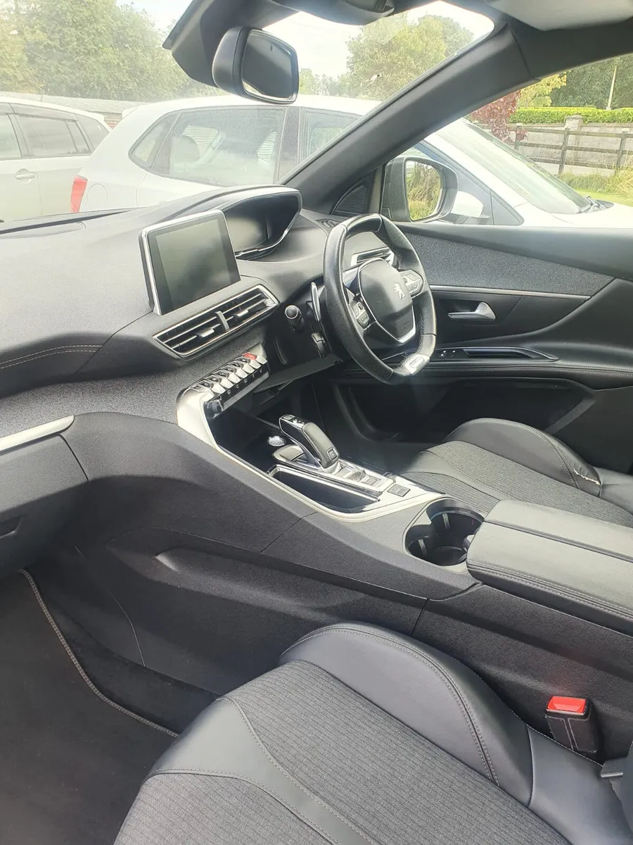 Peugeot 5008 gt sportline 2019 - Image 4