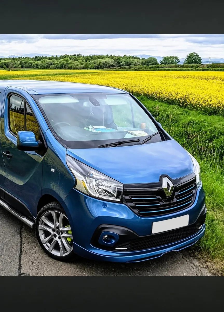 Renault Trafic Sport plus Splitter - Image 1