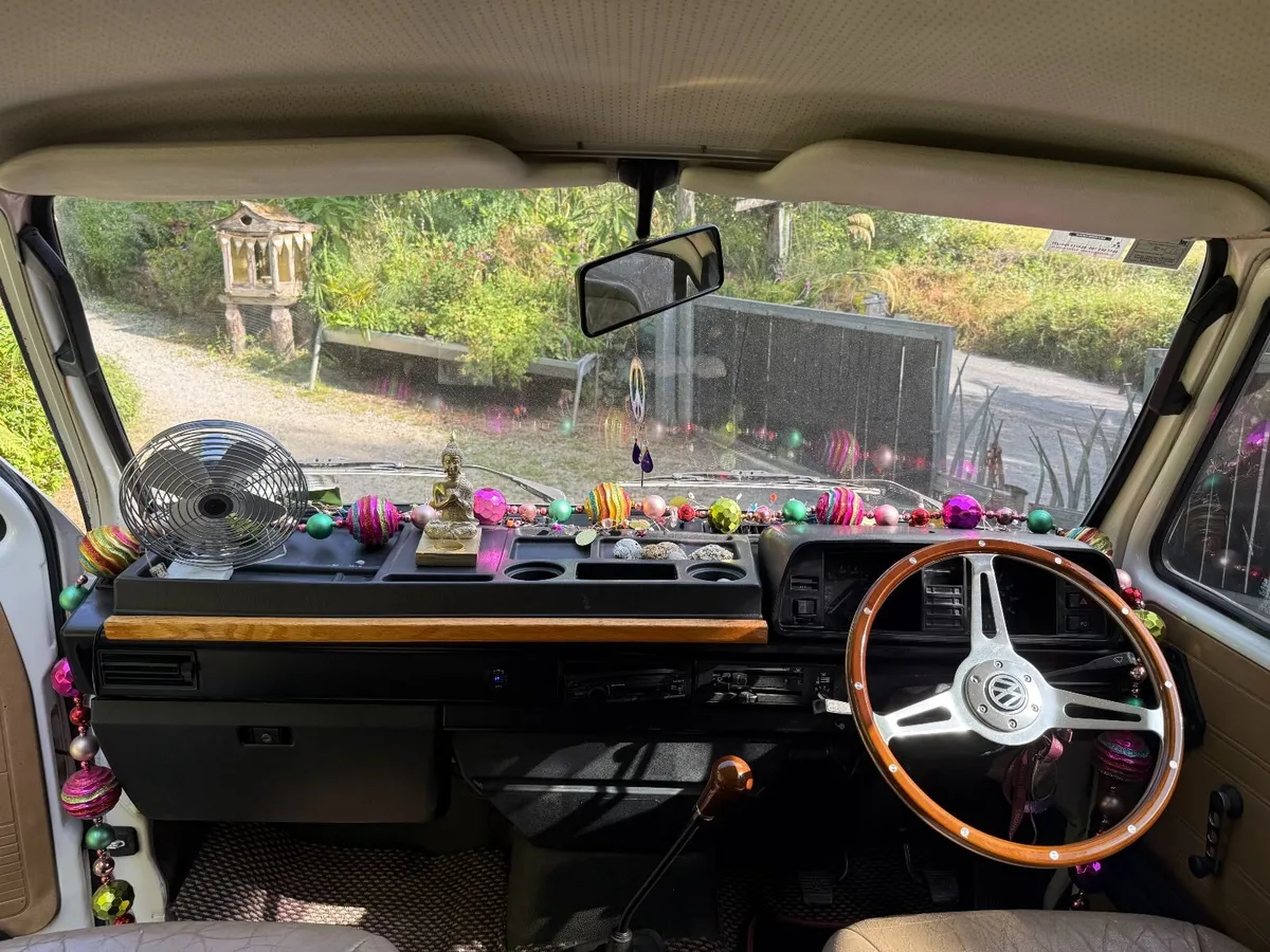 VW Campervan T25 High Top - Image 3