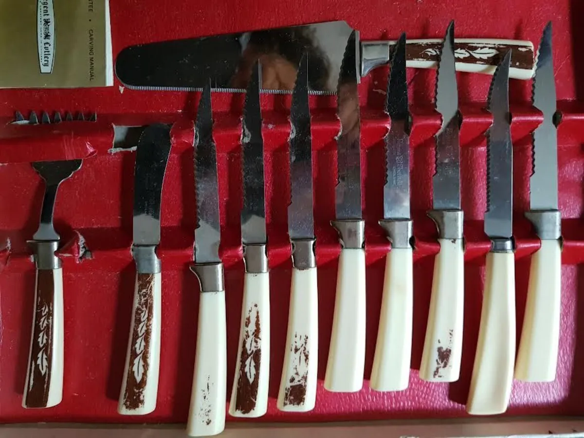 Vintage Set Sheffield Steak Carving Knives Boxed - Image 2
