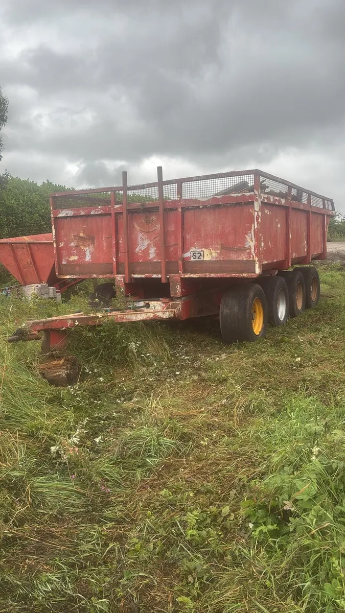 Hi tip  tracked peat trailer - Image 1