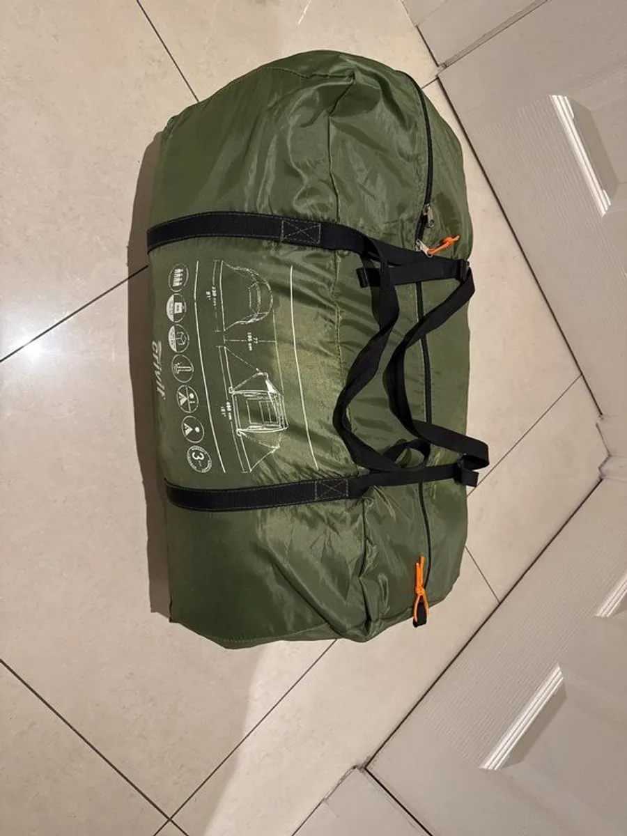 tent - Image 2