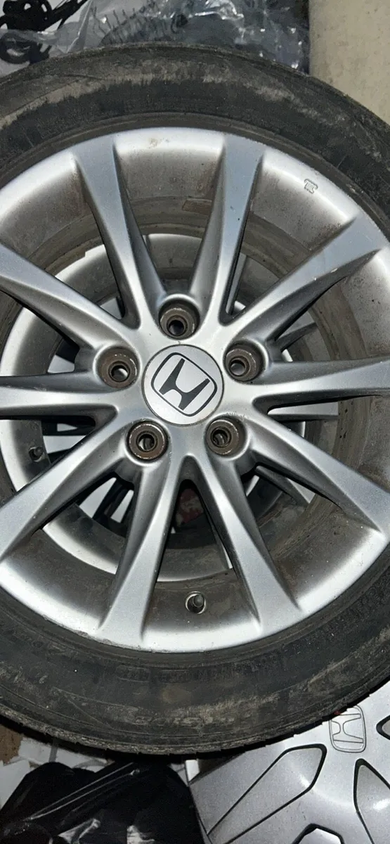 Honda OEM Alloys - Image 1