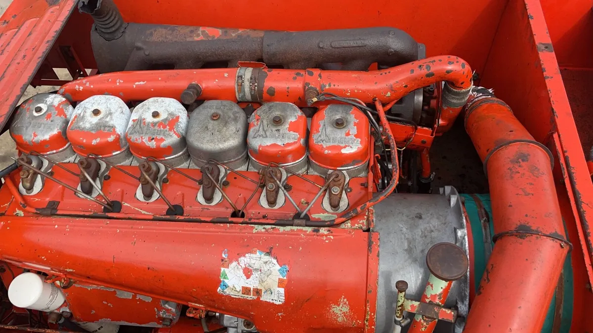 Fahr 1300 Hydro Combine - Image 4