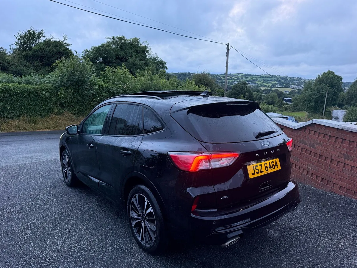 2022 Ford kuga - Image 2