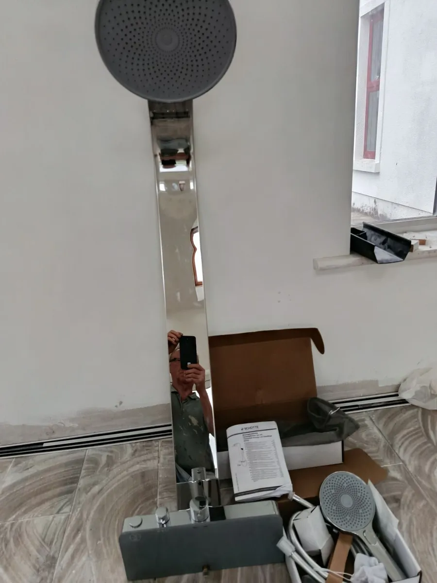Shower - Image 1