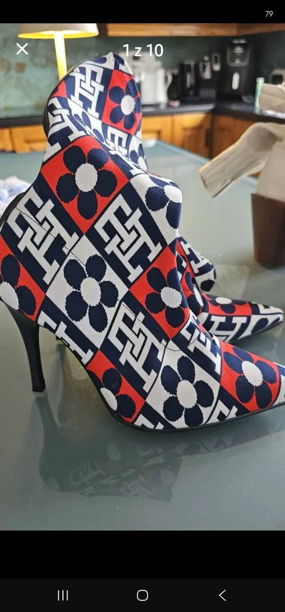 Clothes - Image 3