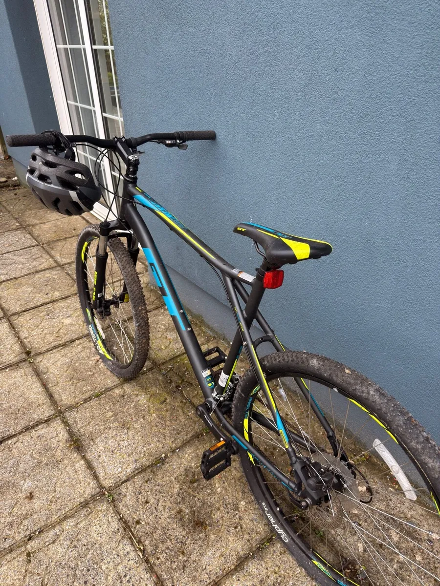 GT aggressor pro mountain bike - Image 2