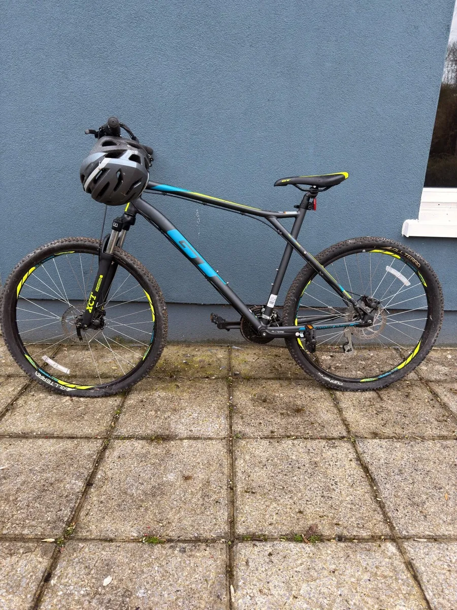 GT aggressor pro mountain bike - Image 1