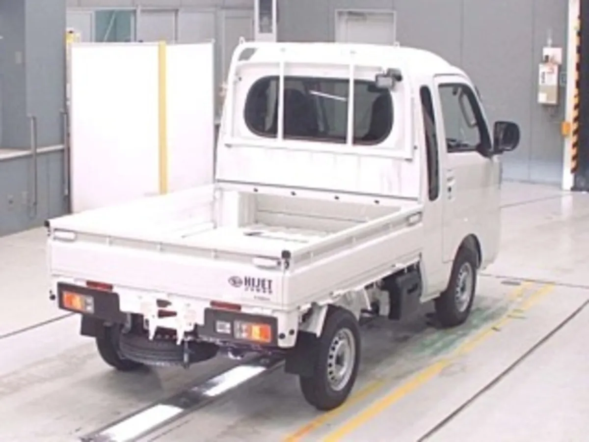 Daihatsu hijet jumbo cab 4WD manual - Image 2