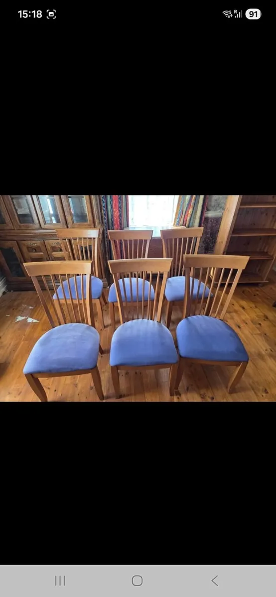 Table and six chairs - Image 2