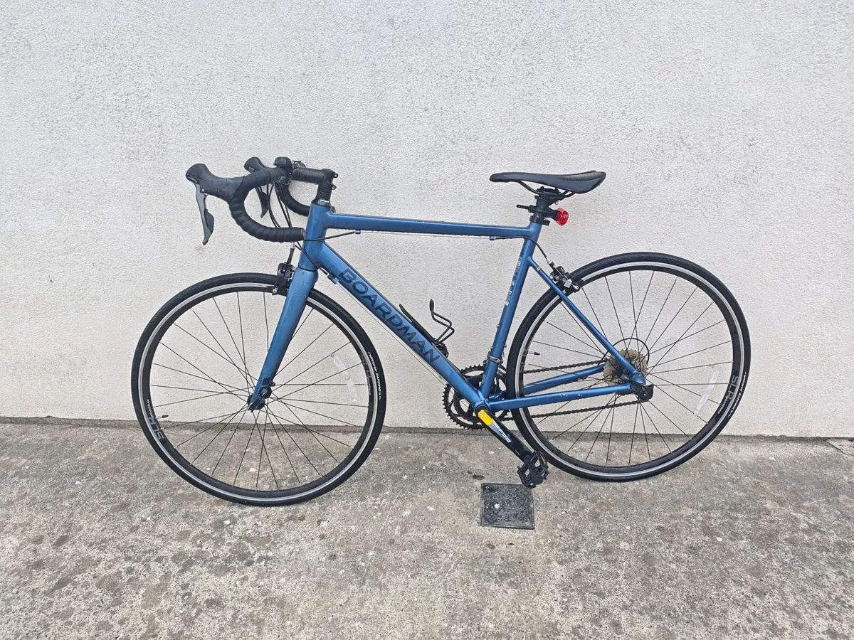 Boardman SLR 8.6 Road Bike - Image 1