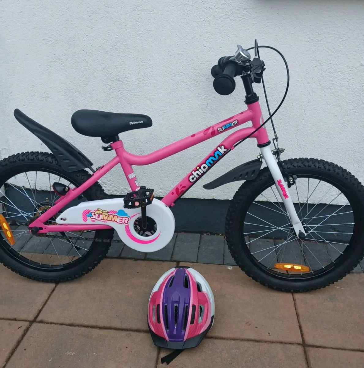 Brand new girls bike, 18 inch wheels, age 5 to 9 - Image 1