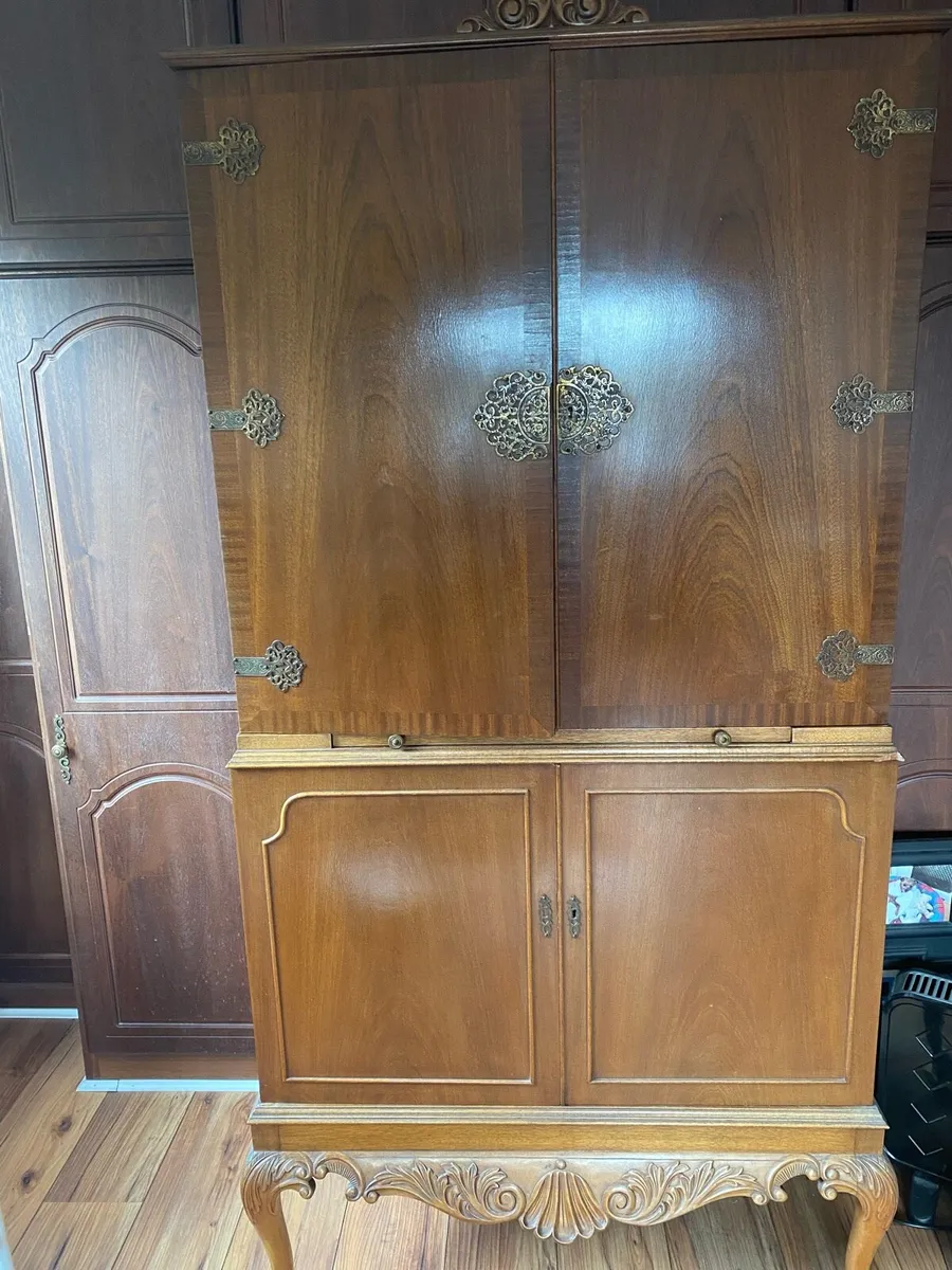 Antique Drinks Cabinet - Image 1