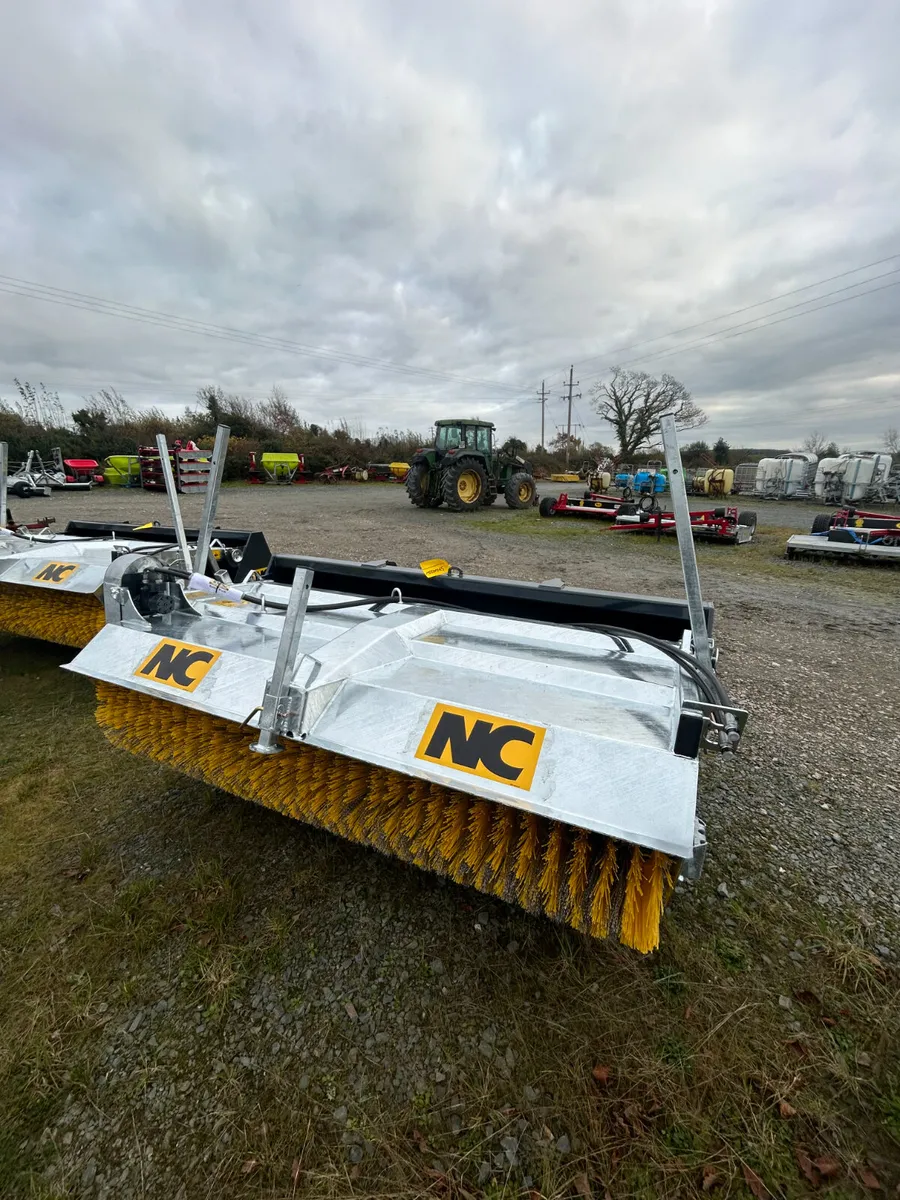 New NC Sweeper Brush (JCB Q-FIT & MATBRO) - Image 3