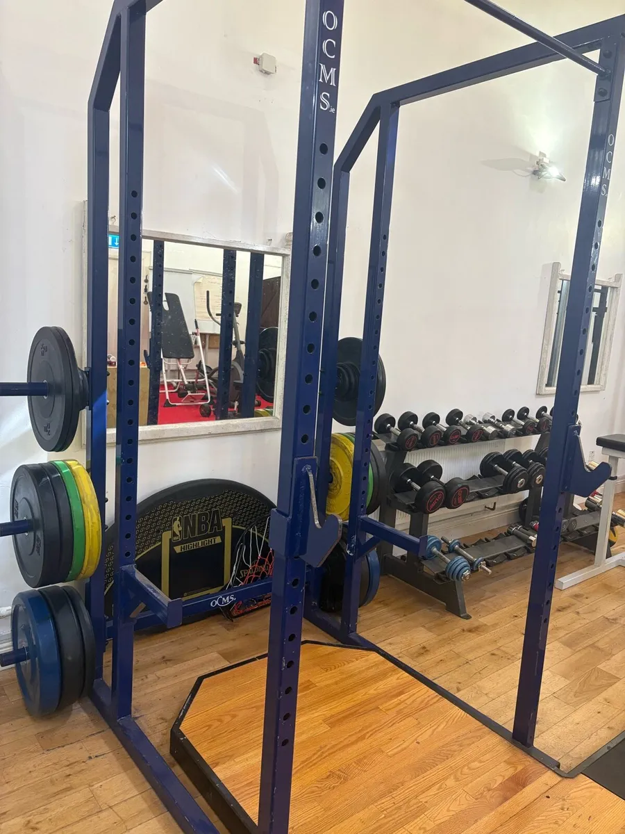 Squat rack and pull up bar, lifting platform - Image 2