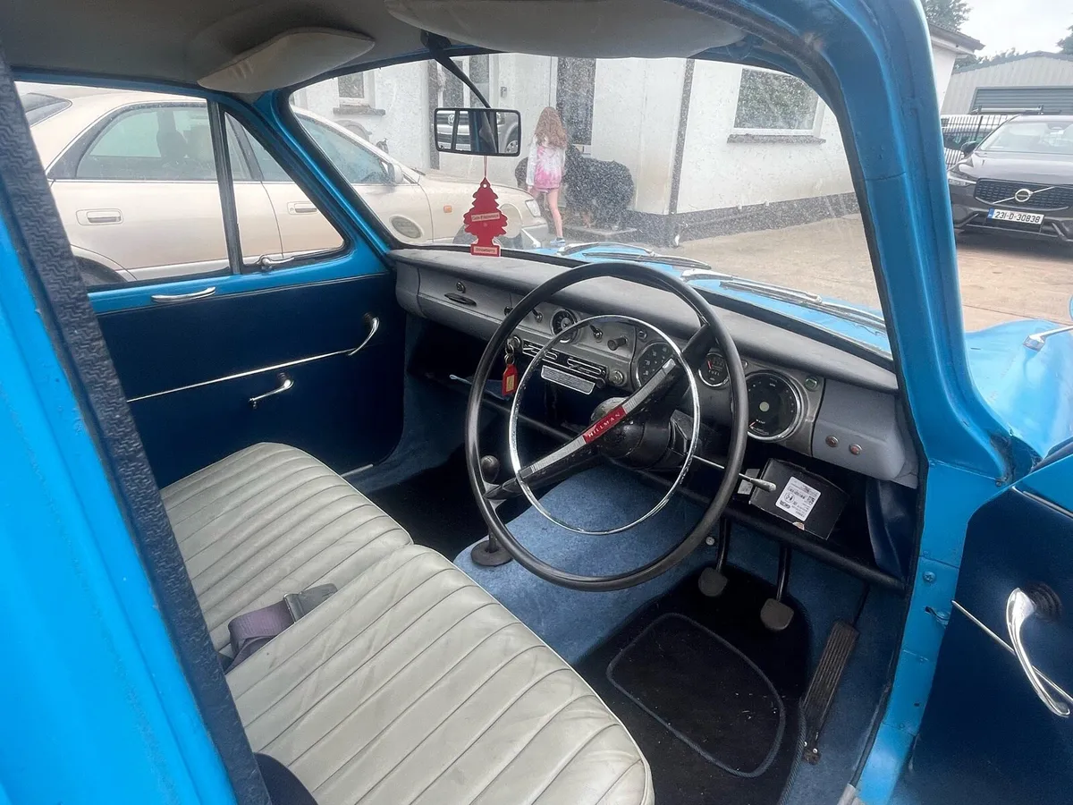 Classic Hillman Minx - Image 3