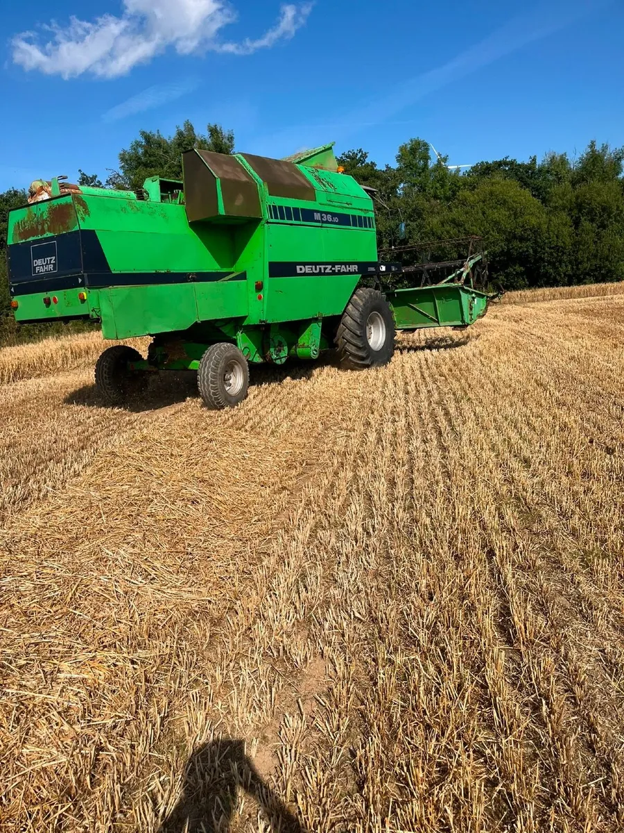 Deutz-Fahr 3610 Combine Harvester - Image 2