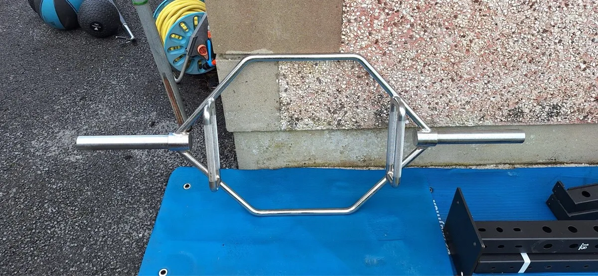 Commercial Olympic hex (trap) bar