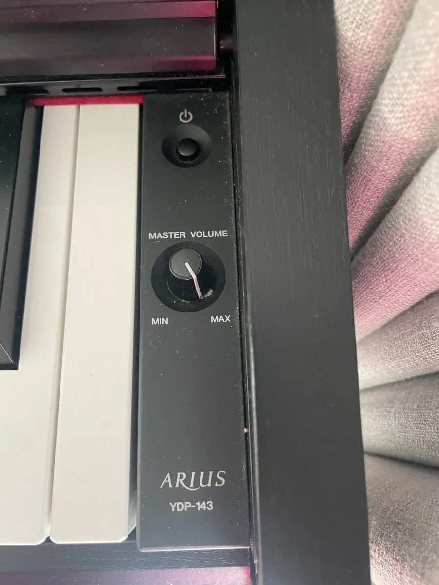 Yamaha Arius YDP-143 and stool - Image 2