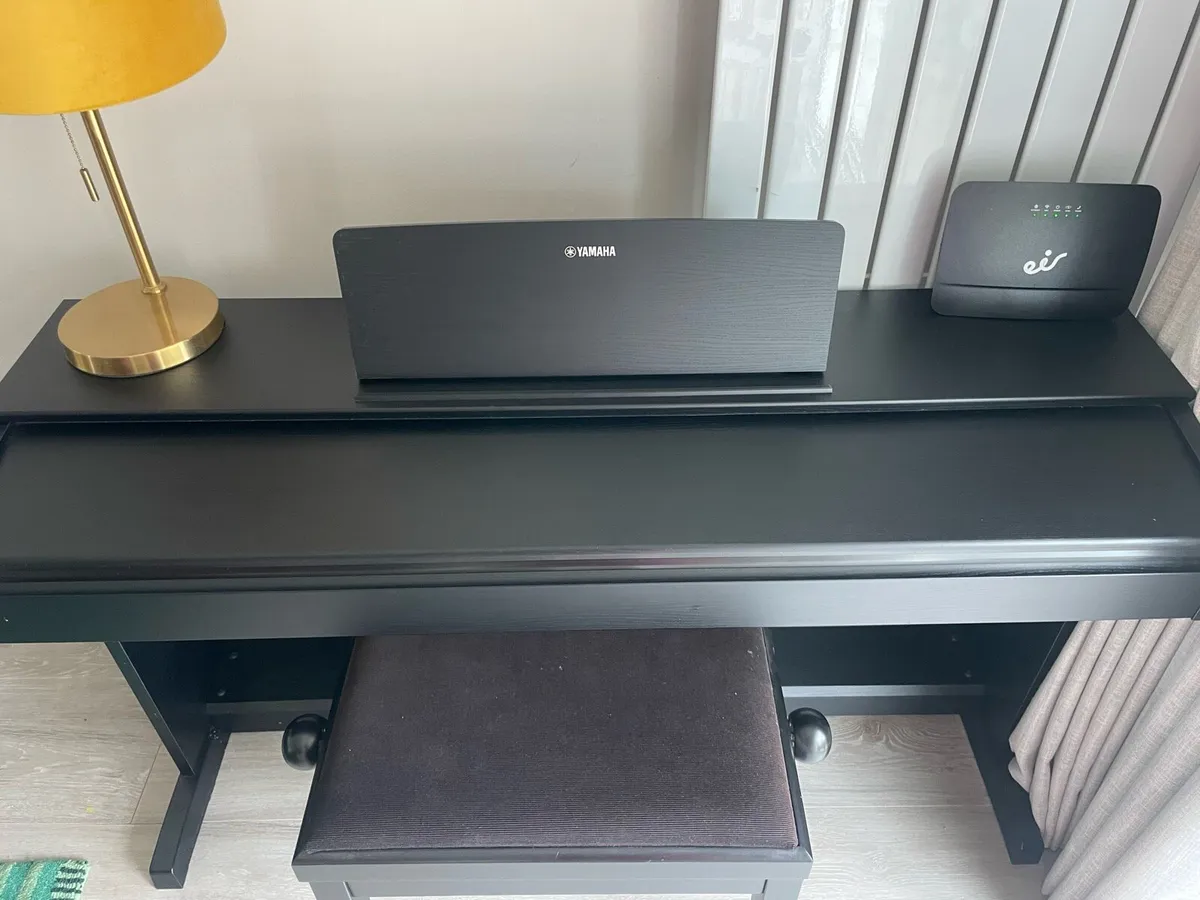 Yamaha Arius YDP-143 and stool - Image 3